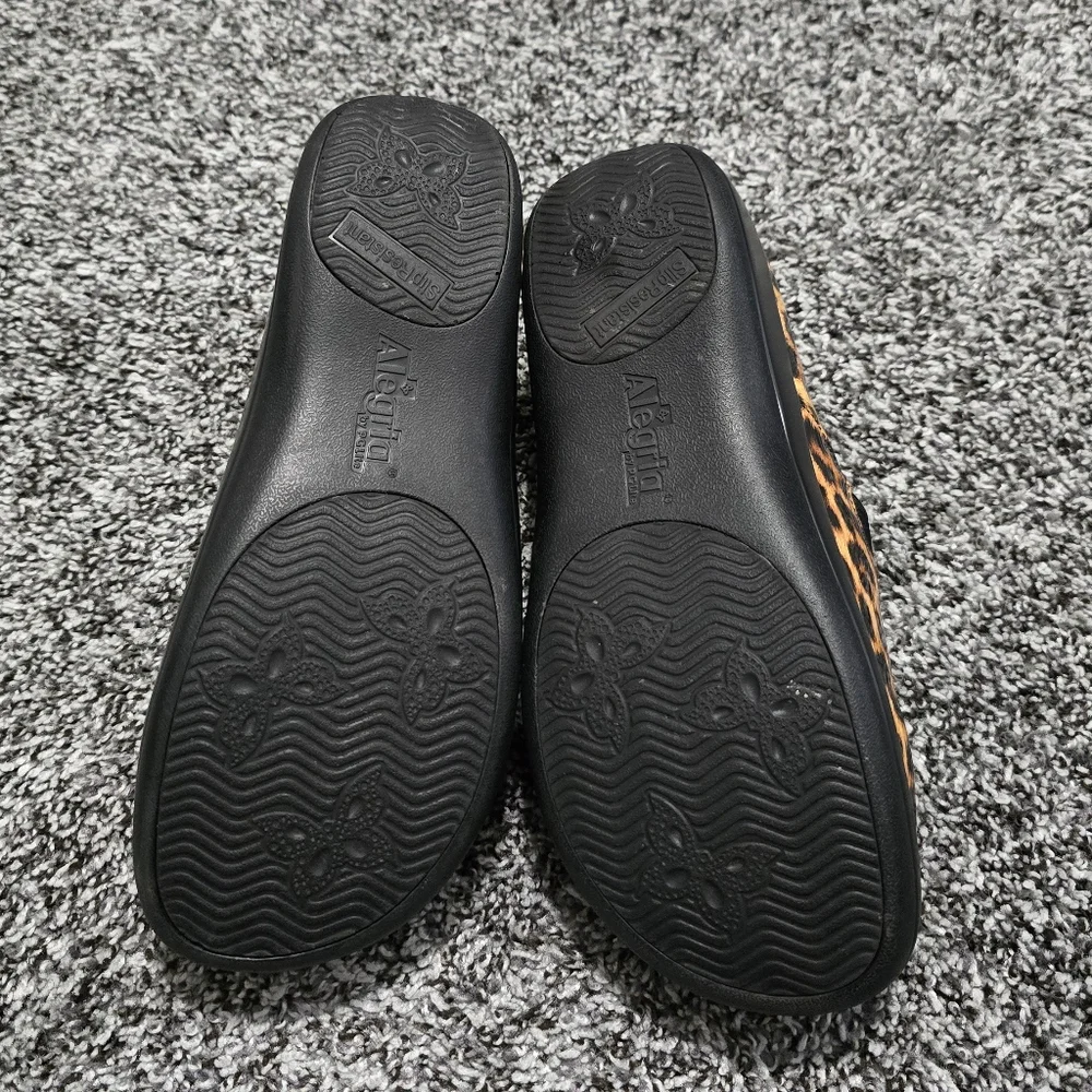 🍂Alegria Keli Leopard Professional Clog Shoe - Picture 6 of 7